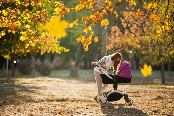 Poussette 3 en 1 pas cher : des offres pour tous les budgets !